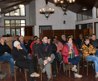 Curso a productores agropecuarios sobre manejo de adversidades en zonas periurbanas