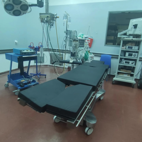 El Hospital incorpor� una camilla de neurocirug�a