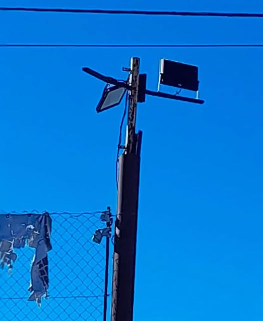 En pocos días se robaron  14 reflectores y cables en  predio del Club Tráficos