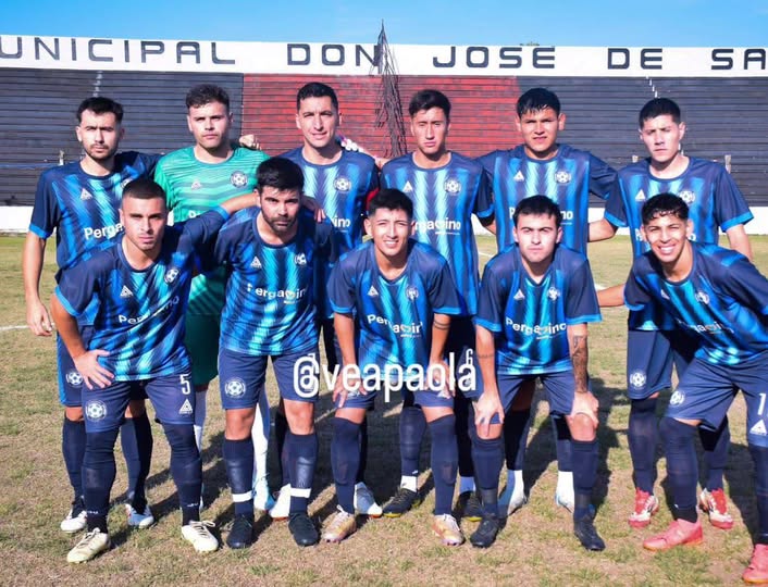 La selección de fútbol de  Pergamino se mide con  Chacabuco por la Copa País