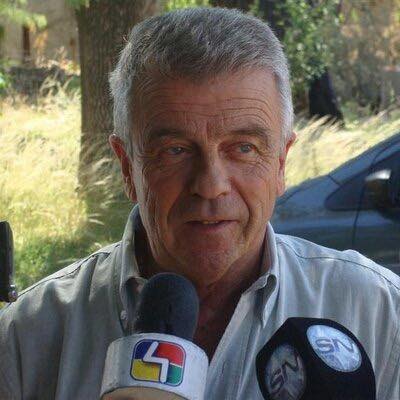 Omar Pacini: una vida forjada en palabras, micrófonos y pasiones compartidas