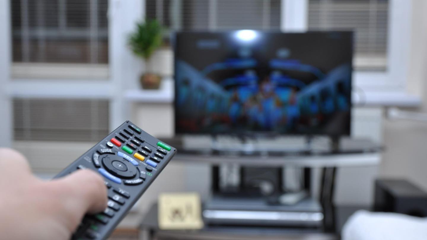Jubilado indicó que una 'amiga' le habría robado un televisor