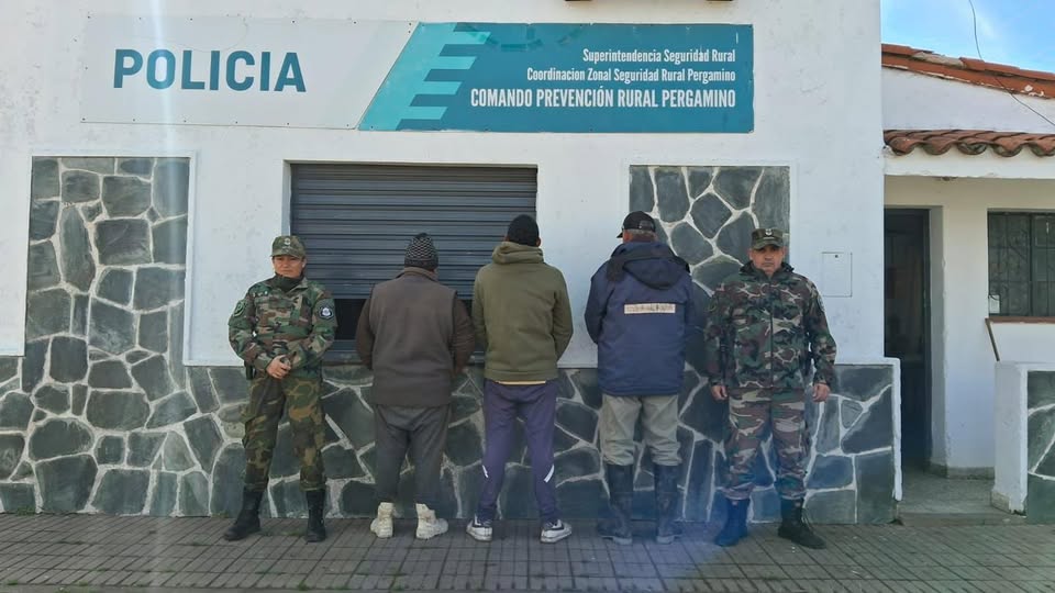 Tres aprehendidos por  ingresar sin permiso a un  campo en Cuartel XXII