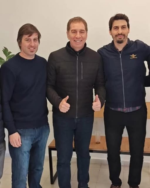 Dura respuesta de la Libertad  Avanza al intendente Martínez