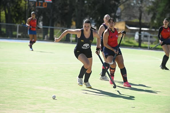 El hockey de Pergamino  se hizo sentir en la AHO