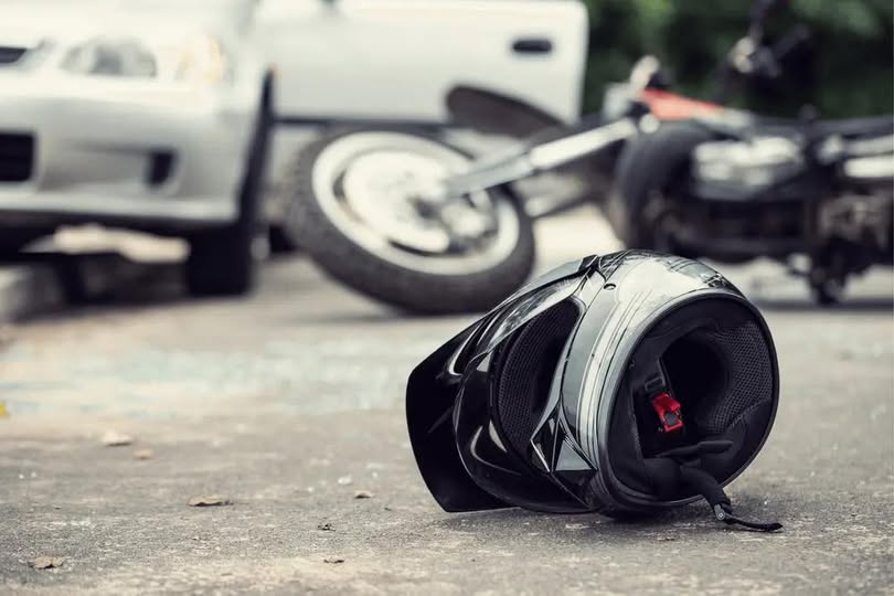 Un niño debió ser hospitalizado  luego de un choque en moto