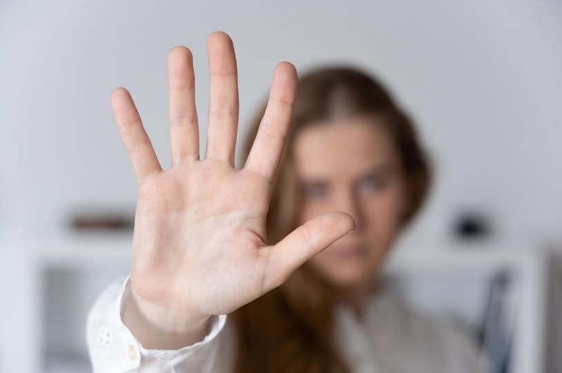 Amenazas y fuga por los  techos tras un episodio  de violencia de género