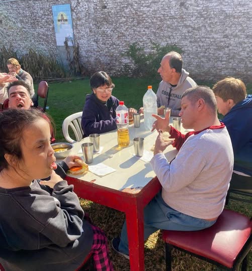 Solidaridad en acción:  una campaña para ayudar  al Hogar San Camilo