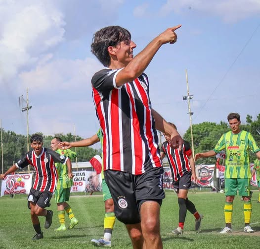 Regional Amateur: Racing goleó  a Defensores y por incidentes  se suspendió Rojas y Juventud