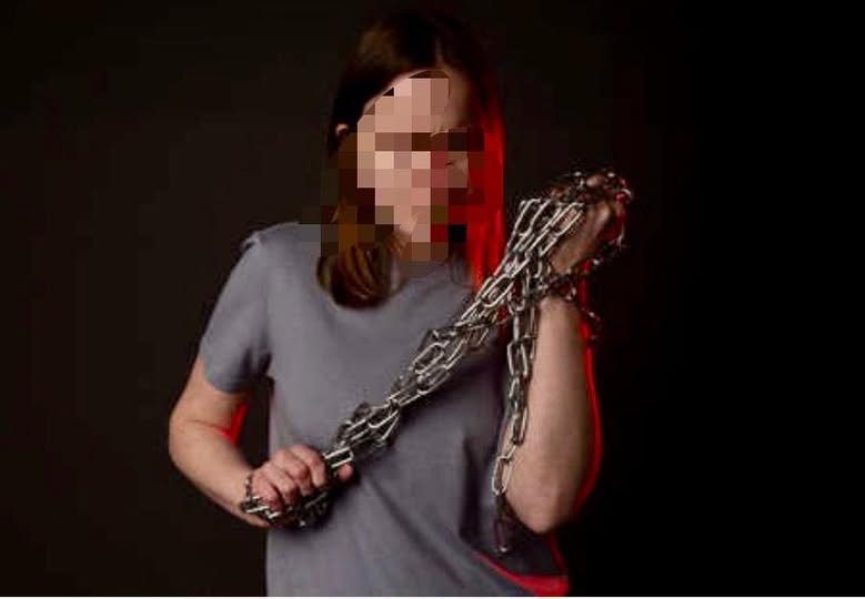 Una menor fue atacada  con una cadena en las  512 y terminó en el Hospital