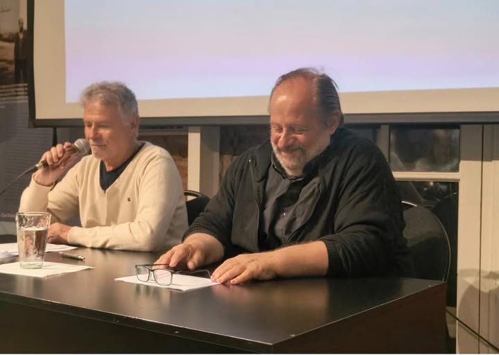 Gustavo Campana volvió a Pergamino con una charla que reafirmó convicciones y convocó al pensamiento colectivo