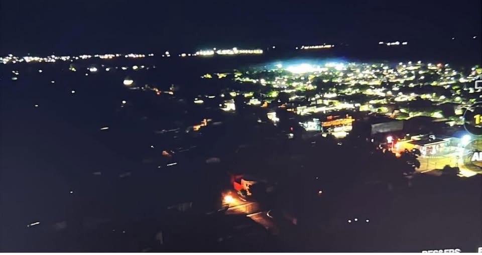 Importante apagón dejó a oscuras a media ciudad  