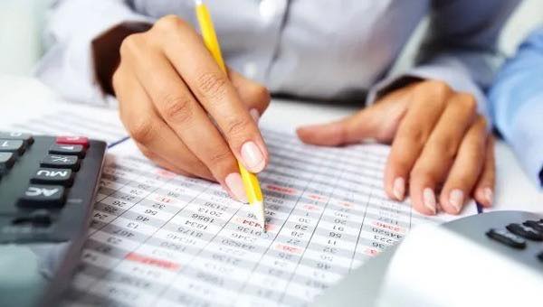 ¿Indemnizaciones gratis? La reforma  laboral desvía unos u$s3.000 millones  de Anses al fondo para financiar despidos