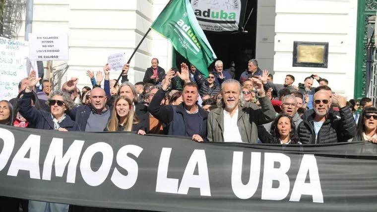 Universidades advierten que no  empezarán las clases si el Gobierno  ignora la ley de Financiamiento