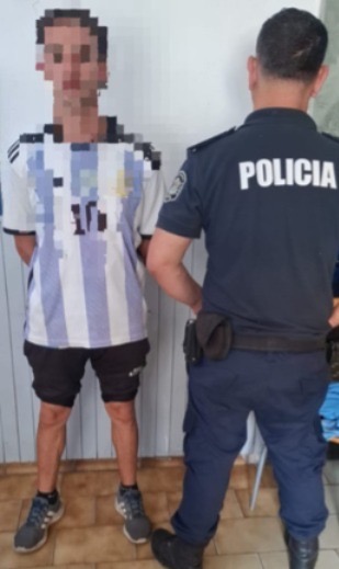 Niñas de Ayohuma al 1900:   allanamiento, tres   identificados y un detenido