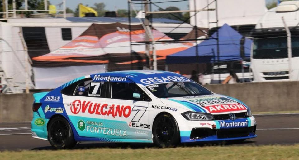 Domenech ganó su serie y largará tercero la final