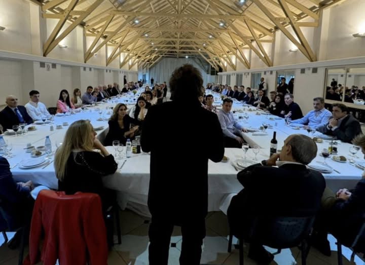 Milei agasajará a legisladores propios y aliados para celebrar la Reforma Laboral, volverá a costar 20.000 pesos por persona ? 