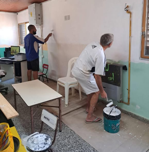 Solidaridad que deja huella: jóvenes de la Granja San Camilo renovaron el Jardín 919