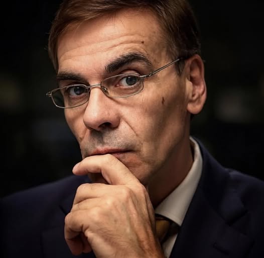 'Cada uno tiene su opinión... ¿entonces quién tiene la verdad? ¿Ser sinceros o complacientes?'