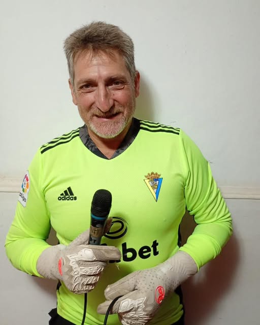 Nelson 'Miki' Yomaiel: una vida  entre el arco, la música y la familia