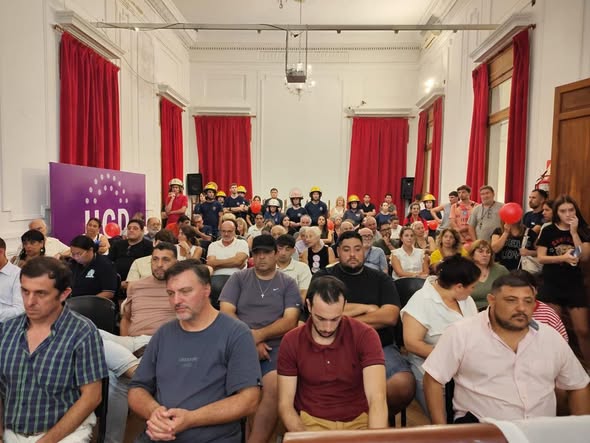 Por mayoría, aprobaron un aporte de 50 millones para Bomberos y no el proyecto de 360