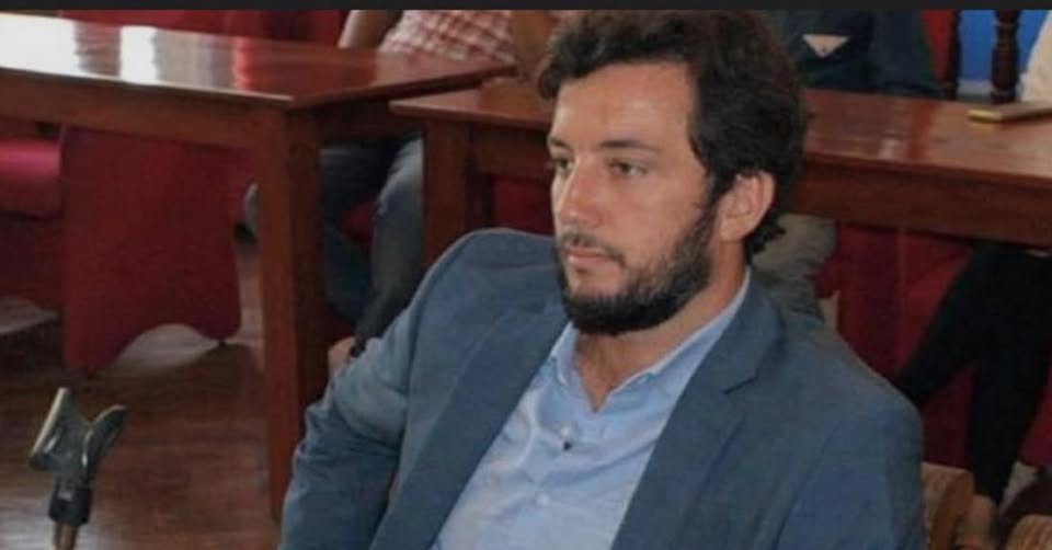 Denuncian cobro irregular por el uso de la pista de atletismo municipal