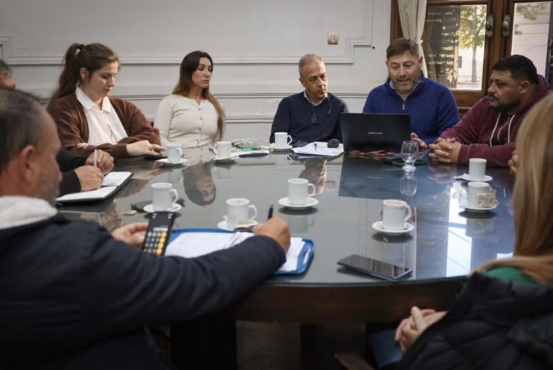 Acuerdo Histórico en Pergamino: Municipio y Gremios Sellan una Recomposición Salarial para 2026