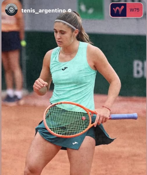 Julia Riera remontó un duro partido y avanzó a octavos de final en Francia