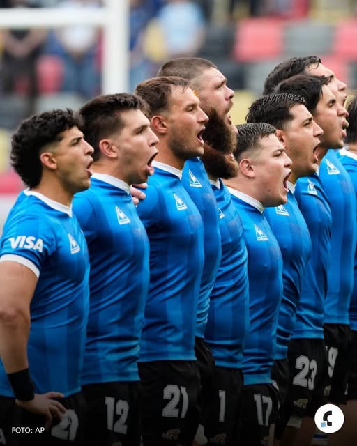 Los Pumas rindieron homenaje a los campeones del '86 en una tarde cargada de emoción