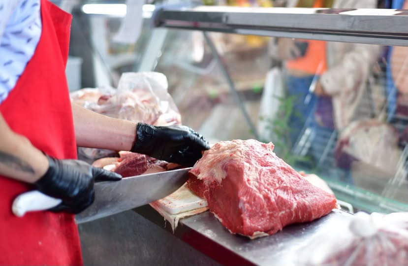 Desvalijaron una carnicería: se llevaron maquinaria, carne, cuchillas y dinero
