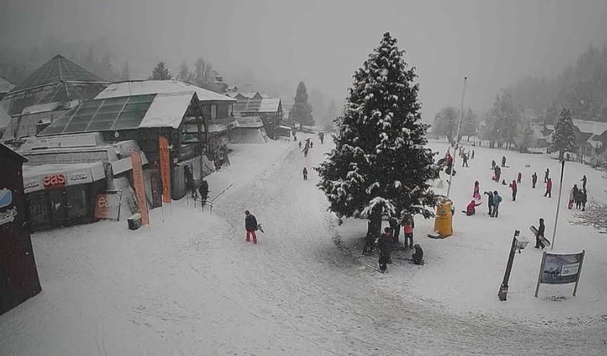 Bariloche declaró la emergencia climática tras un intenso temporal de nieve