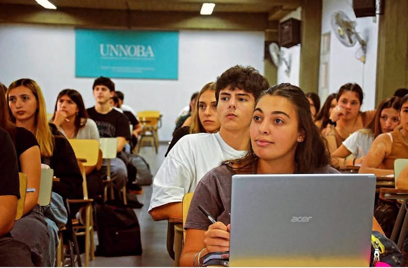 La UNNOBA abrió la convocatoria al Programa de Becas al Fortalecimiento Académico